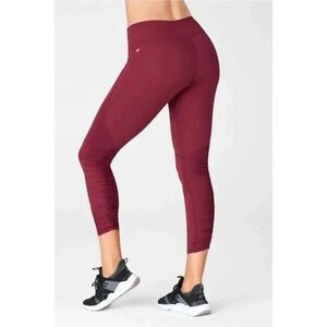 Fabletics Pureluxe Red Mid Rise Ruched Cinched Cropped Athletic Pants S